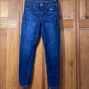 American Eagle High Wasted Skinny Jeans